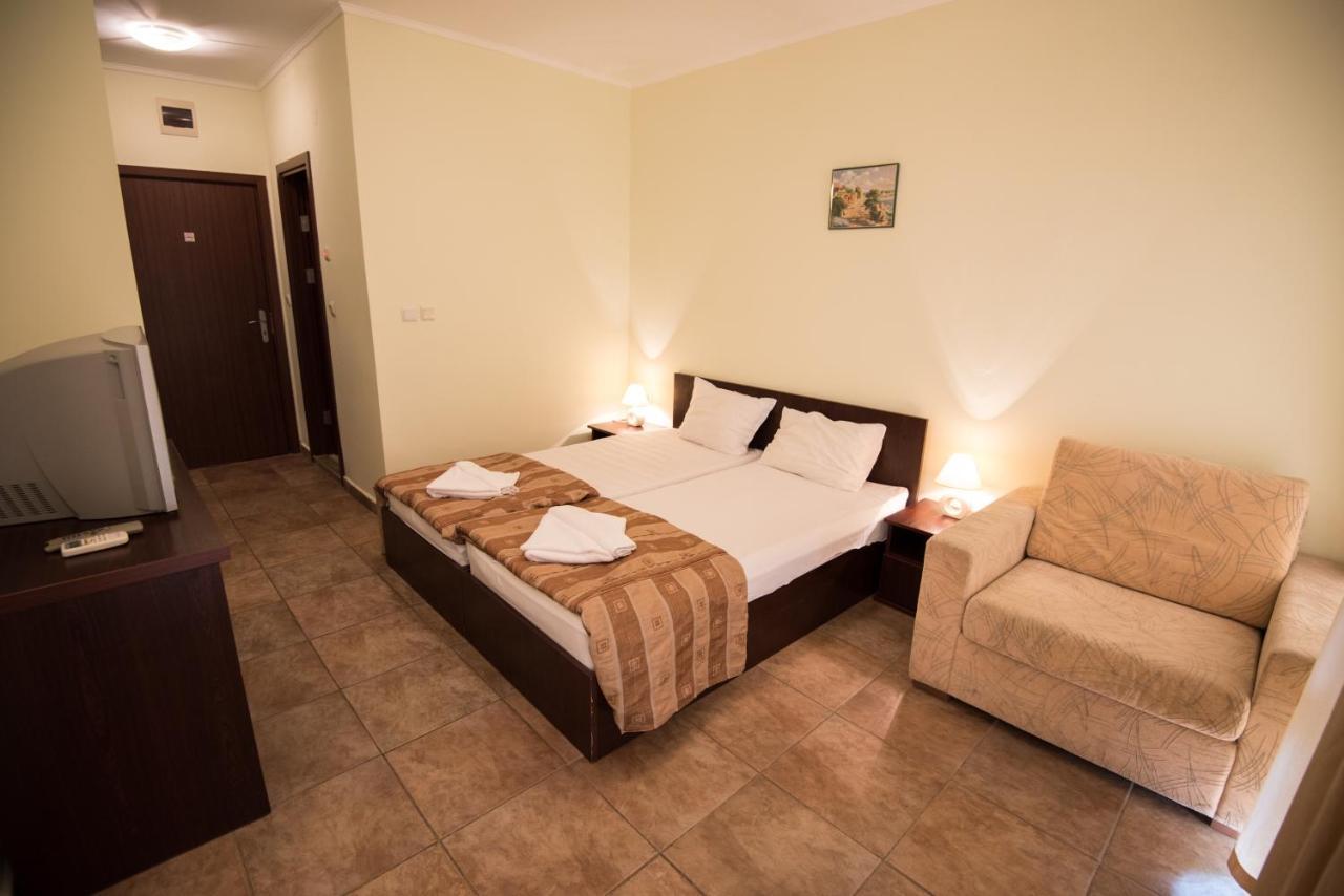 Family Hotel Apolon Nesebar Eksteriør bilde